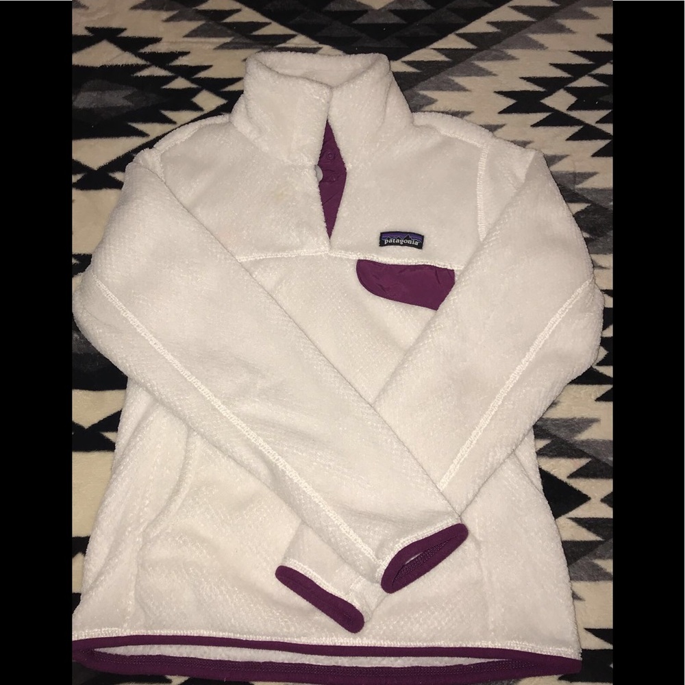 Snow White Patagonia sweater